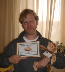 Adriaan with his award and Zimbu himself